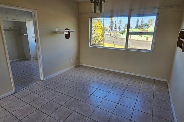 1 Bedroom Property for Sale in Quigney Eastern Cape